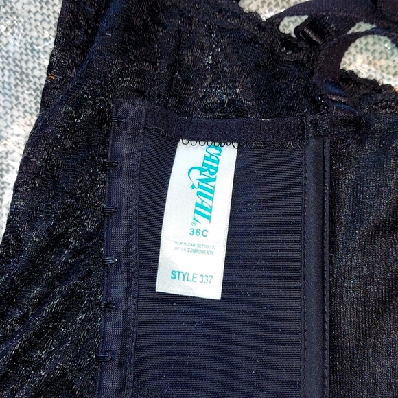 NWT Carnival Black Lace and Satin Bustier - Picture 7 of 7